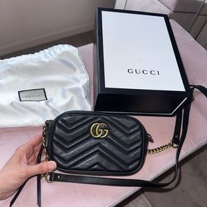 Gucci mini Marmont bag